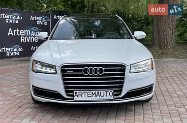 Седан Audi A8 2016 в Ровно
