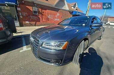 Седан Audi A8 2015 в Коломые