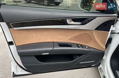 Седан Audi A8 2014 в 