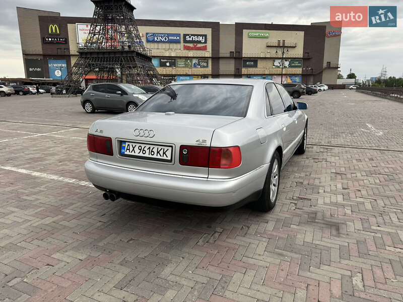 Седан Audi A8 1999 в Харькове