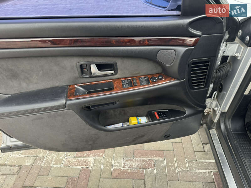 Седан Audi A8 1999 в Харькове
