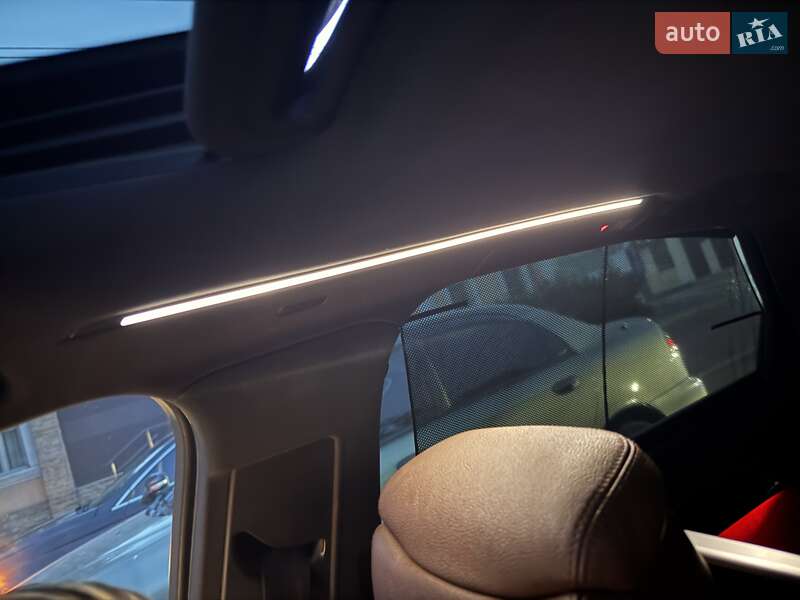 Седан Audi A8 2013 в Николаеве