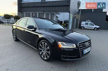 Седан Audi A8 2014 в 
