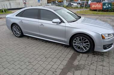 Седан Audi A8 2017 в 