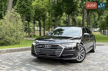 Седан Audi A8 2021 в 