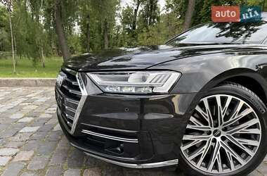Седан Audi A8 2021 в 