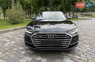 Седан Audi A8 2021 в 