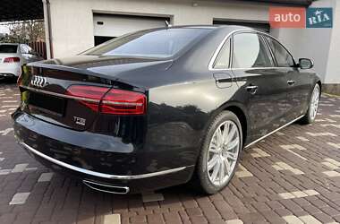 Седан Audi A8 2013 в 