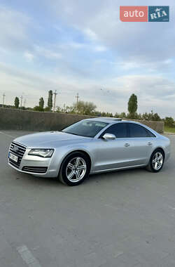 Седан Audi A8 2012 в 