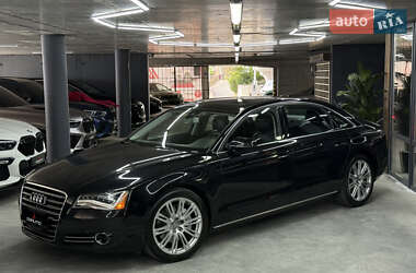 Седан Audi A8 2013 в 