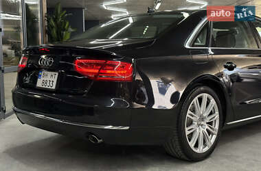 Седан Audi A8 2013 в 