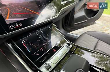Седан Audi A8 2021 в 