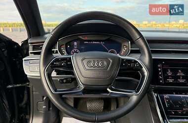 Седан Audi A8 2021 в 