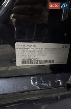 Седан Audi A8 2016 в 