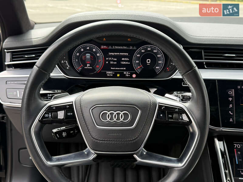 Седан Audi A8 2019 в Дніпрі