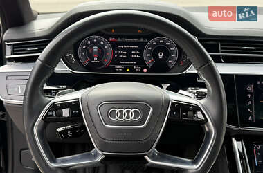 Седан Audi A8 2019 в 
