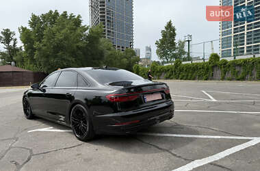 Седан Audi A8 2019 в 
