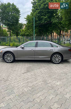 Седан Audi A8 2019 в 