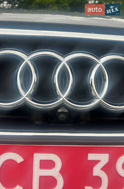Седан Audi A8 2019 в 