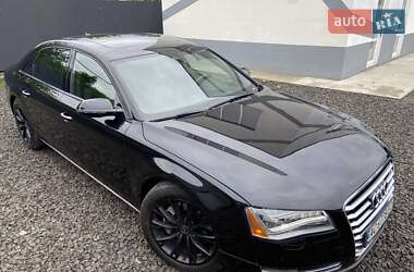 Седан Audi A8 2012 в 