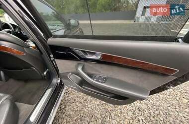 Седан Audi A8 2012 в 