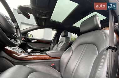 Седан Audi A8 2012 в 