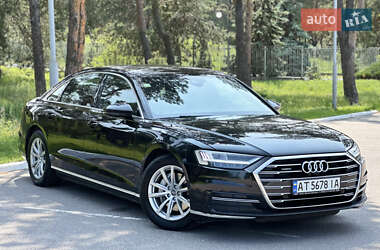 Седан Audi A8 2021 в 