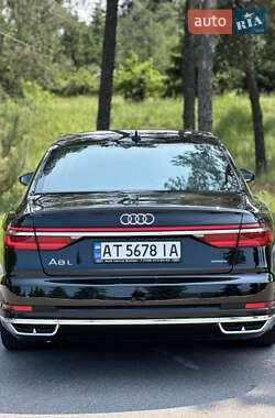 Седан Audi A8 2021 в 