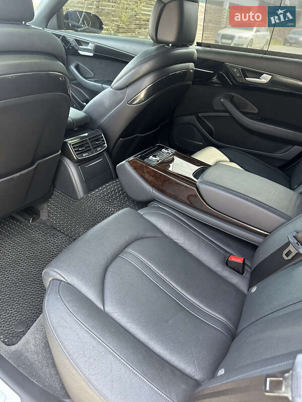 Седан Audi A8 2015 в Тячеве фото 12 Седан Audi A8 2015 в Тячеве