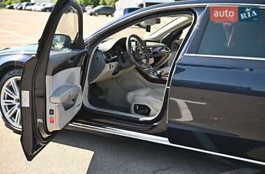 Седан Audi A8 2010 в 