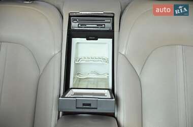 Седан Audi A8 2010 в 