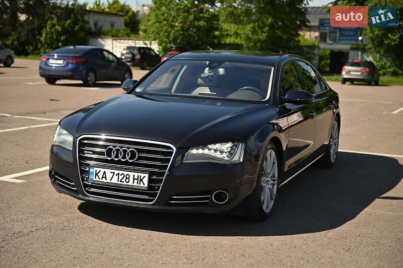 Седан Audi A8 2010 в Рівному