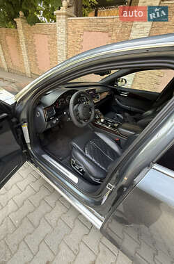 Седан Audi A8 2014 в 