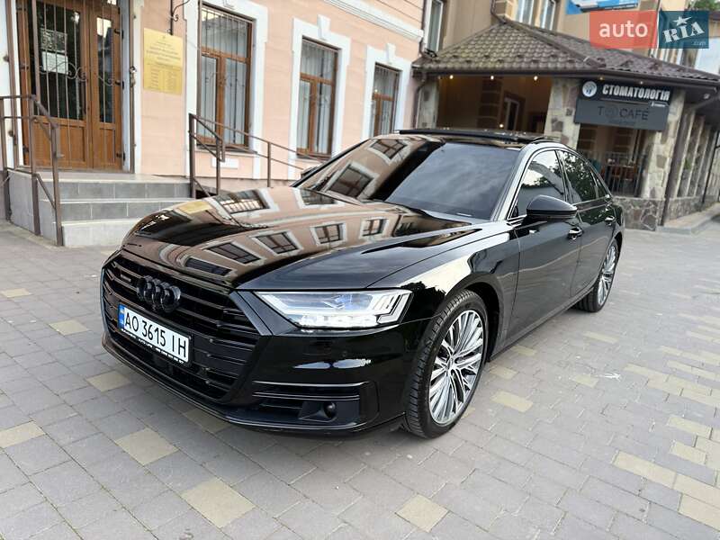 Седан Audi A8 2018 в 
