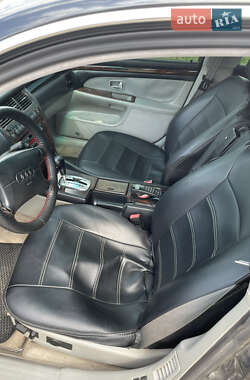 Седан Audi A8 1998 в 
