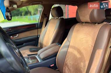 Седан Audi A8 2005 в 