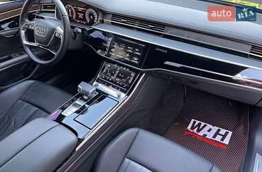 Седан Audi A8 2021 в 