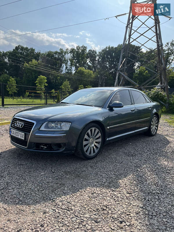 Седан Audi A8 2003 в Боярке