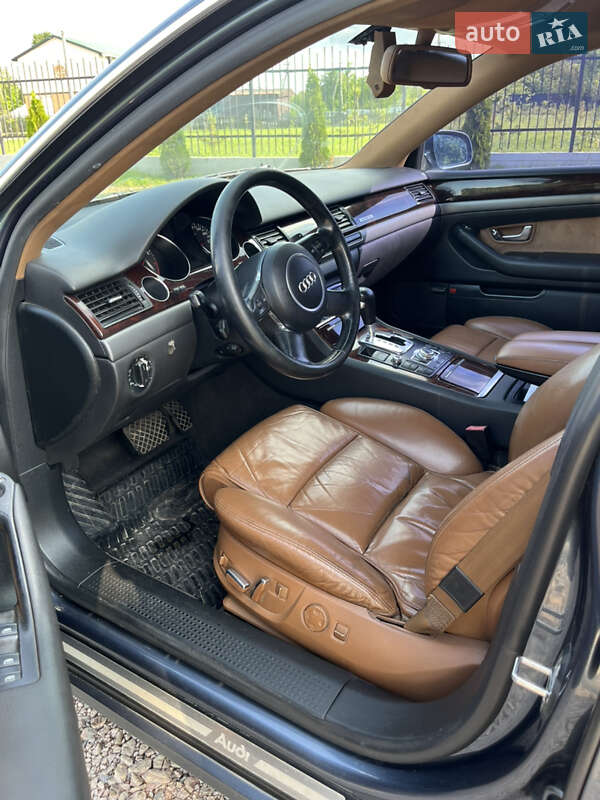 Седан Audi A8 2003 в Боярке