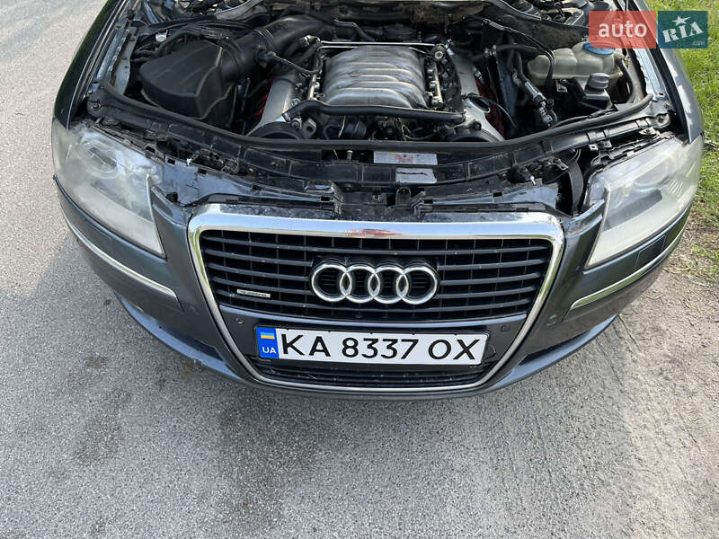 Седан Audi A8 2003 в Боярке