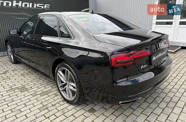 Седан Audi A8 2017 в 