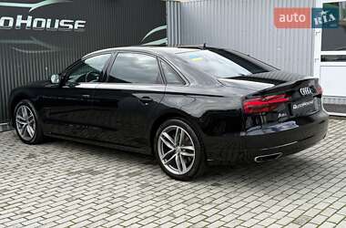 Седан Audi A8 2017 в 