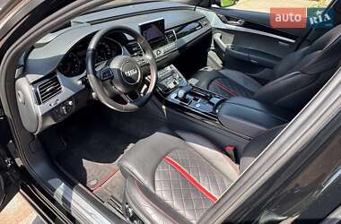 Седан Audi A8 2016 в 
