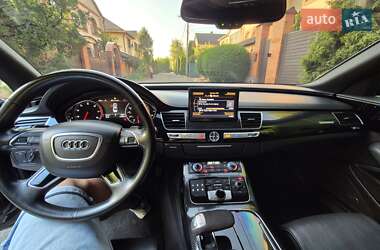 Седан Audi A8 2014 в 