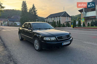 Седан Audi A8 1998 в Тересве