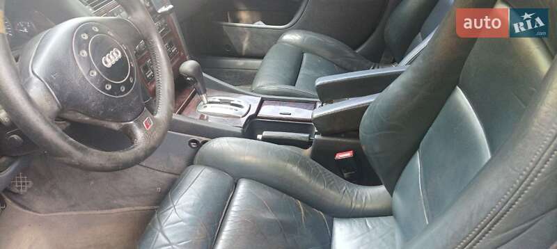Седан Audi A8 1997 в Дніпрі