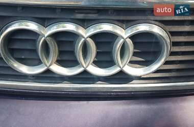 Седан Audi A8 1997 в Дніпрі