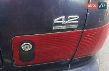 Седан Audi A8 1997 в Дніпрі