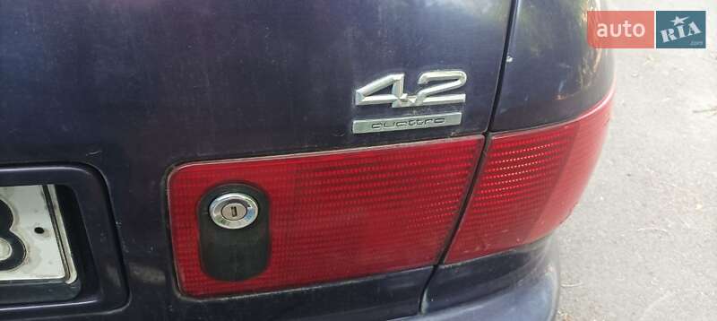 Седан Audi A8 1997 в Дніпрі