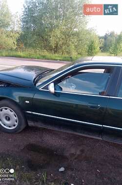 Седан Audi A8 1999 в 